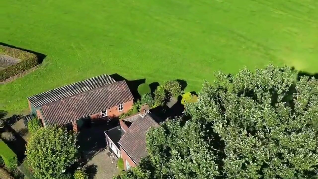Video van Nieuwmoerseweg 12-B