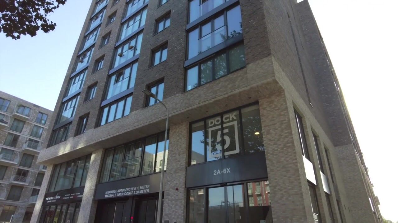 Bekijk video van Caland Dock toren 5 Den Haag