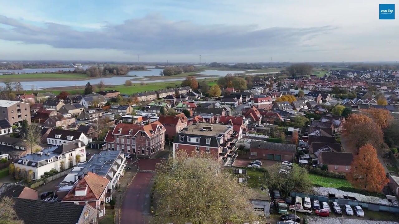 Bekijk video van Kattenburg 20-G