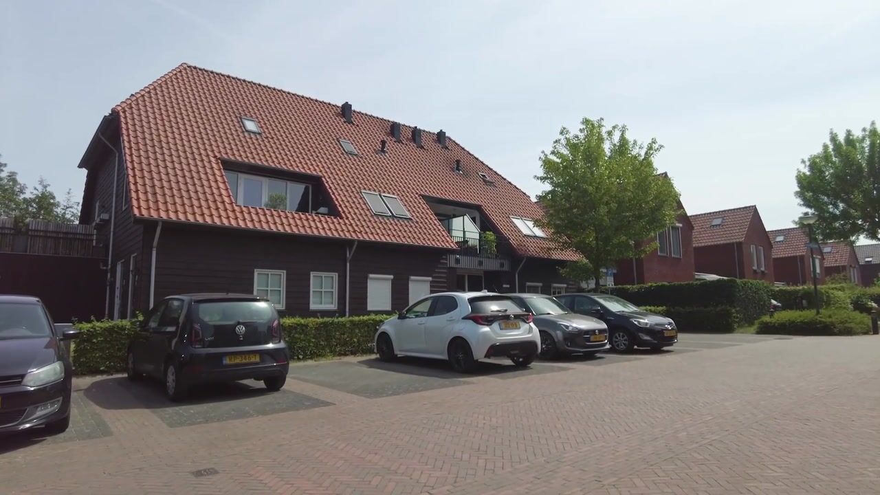 Video van Laarveld 64