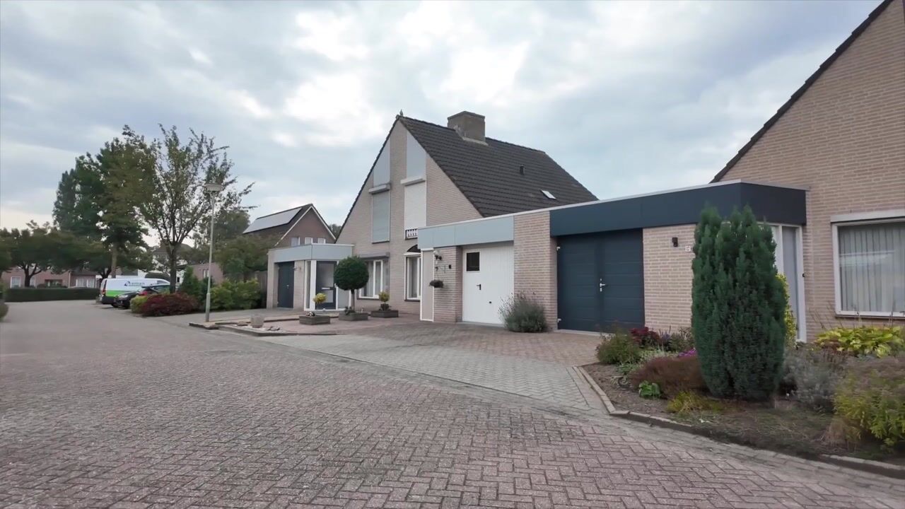 Video of Convent 17