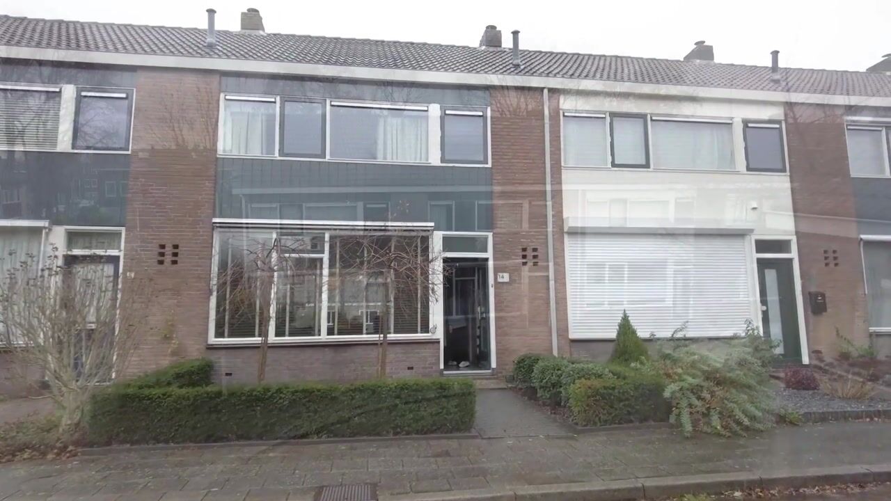 View video of Zwaluwstraat 14