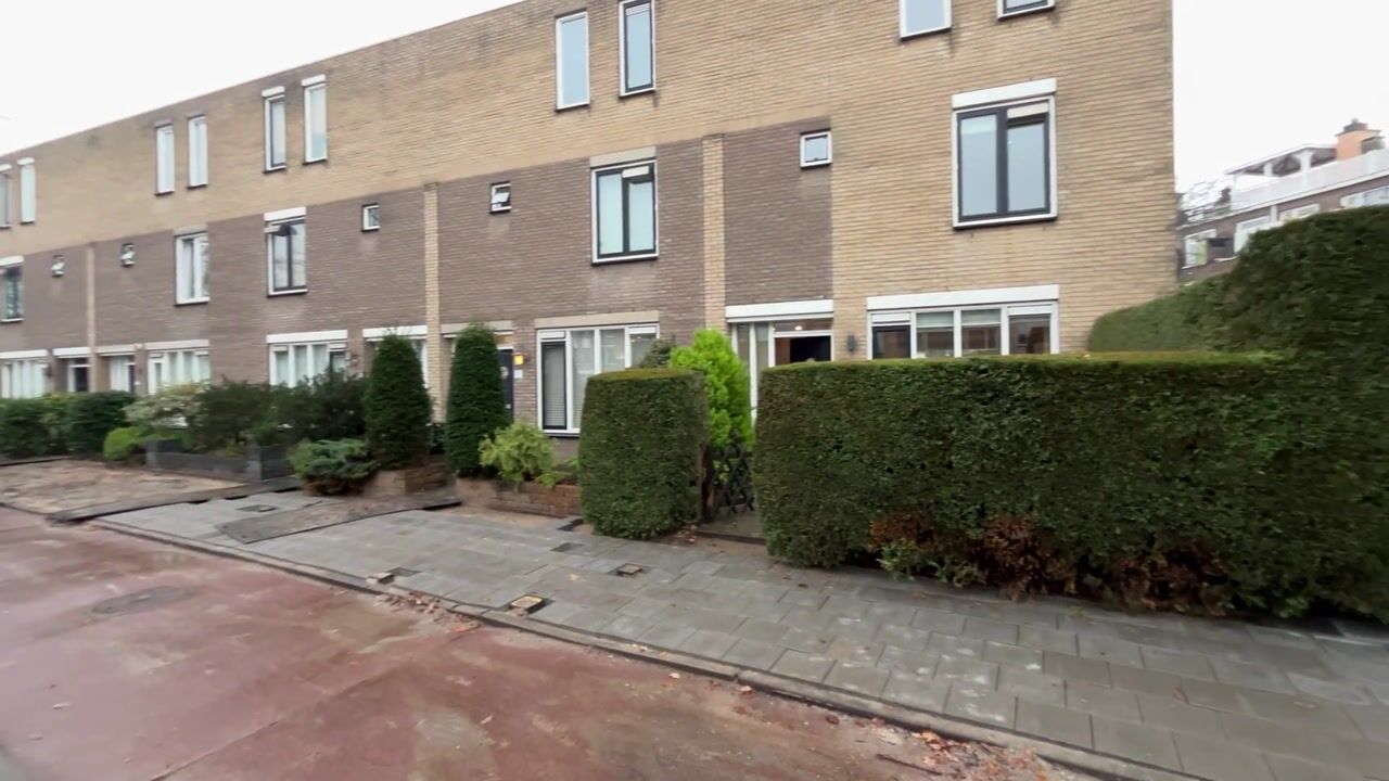 Video of Lippe-Biesterfeldweg 4