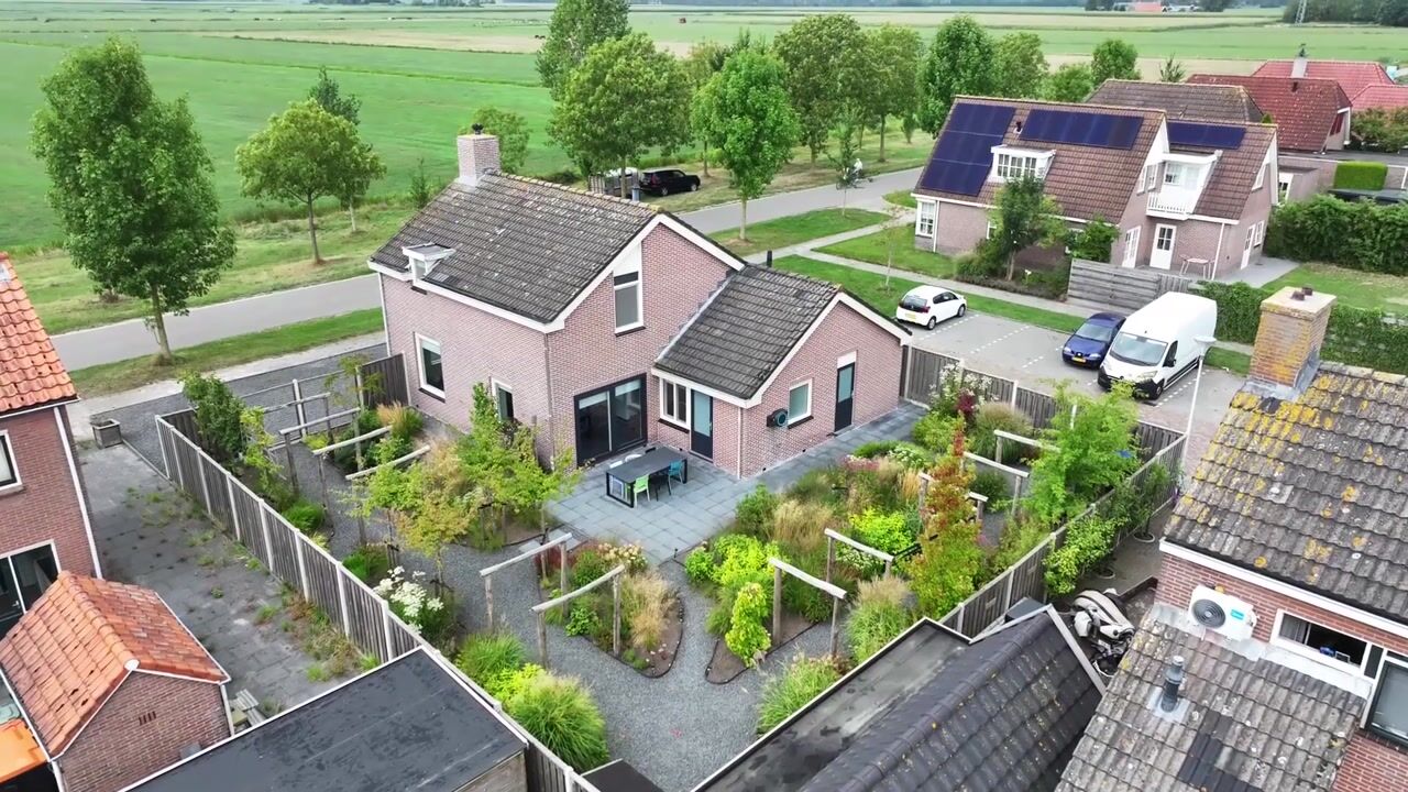 Video van Burgemeester van der Veenweg 14