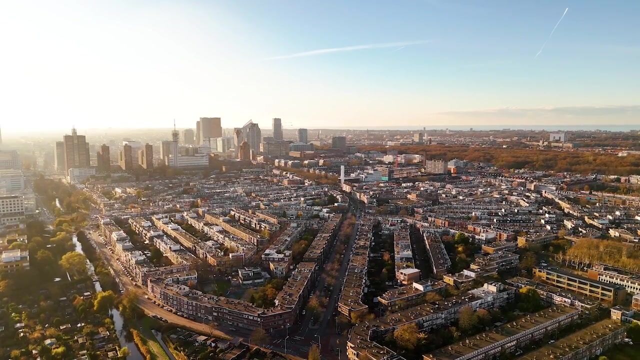 Video van Juliana van Stolberglaan 375