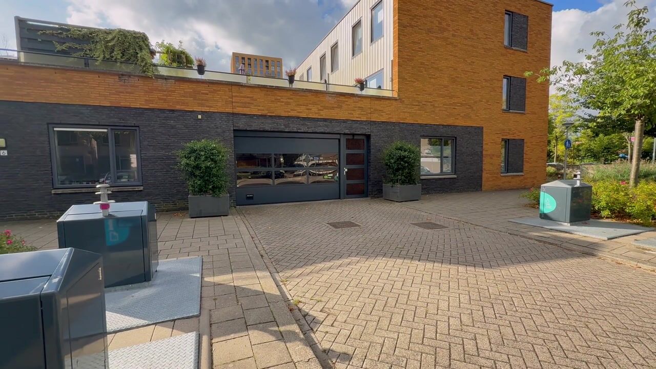 Video van Glenn Millerstraat 98