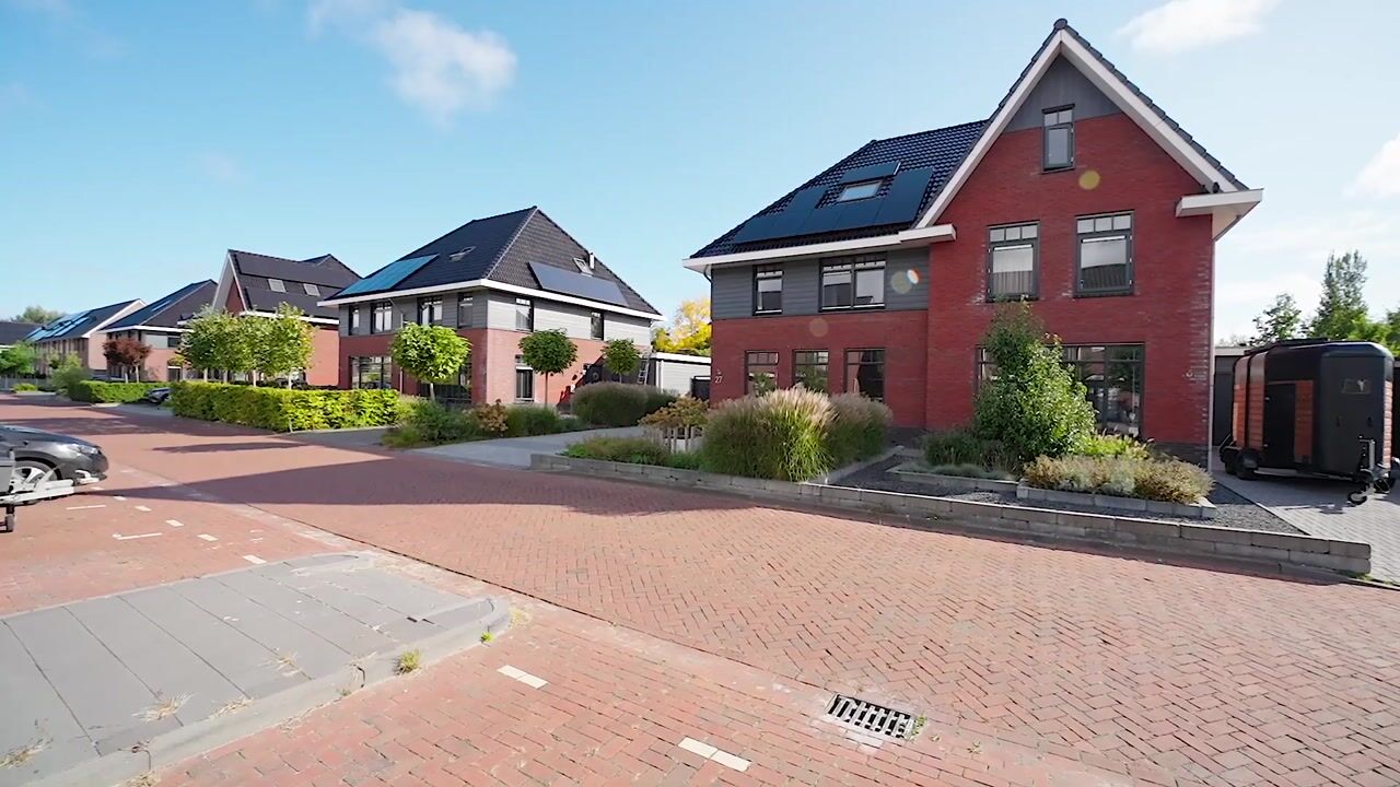 Video of Darwinhage 27