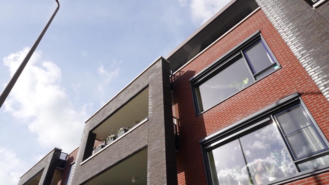 Video van Burgemeester Schuitestraat 114