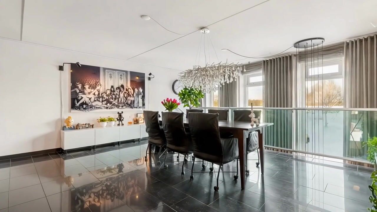 Video van Schout van Hanswijkplein 100