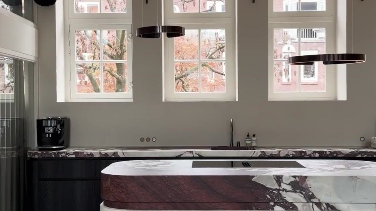 Video van Van Hilligaertstraat 45