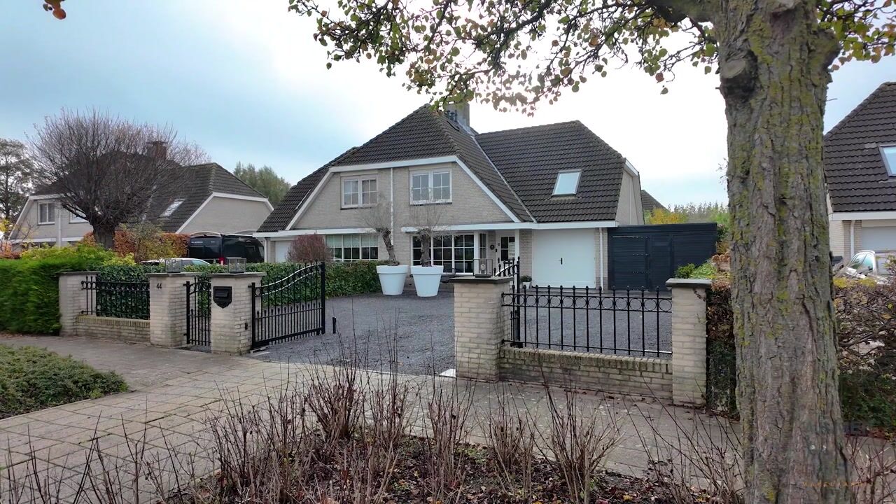 Video of Middelweg 44