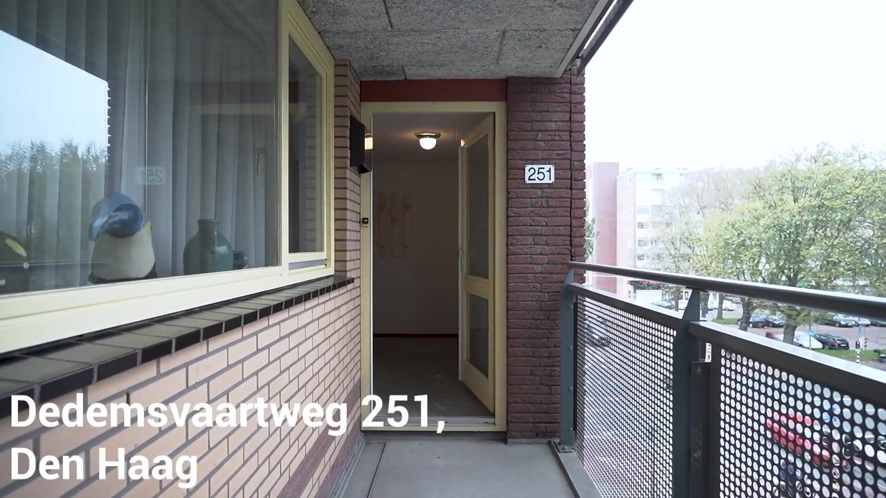 Bekijk video van Dedemsvaartweg 251