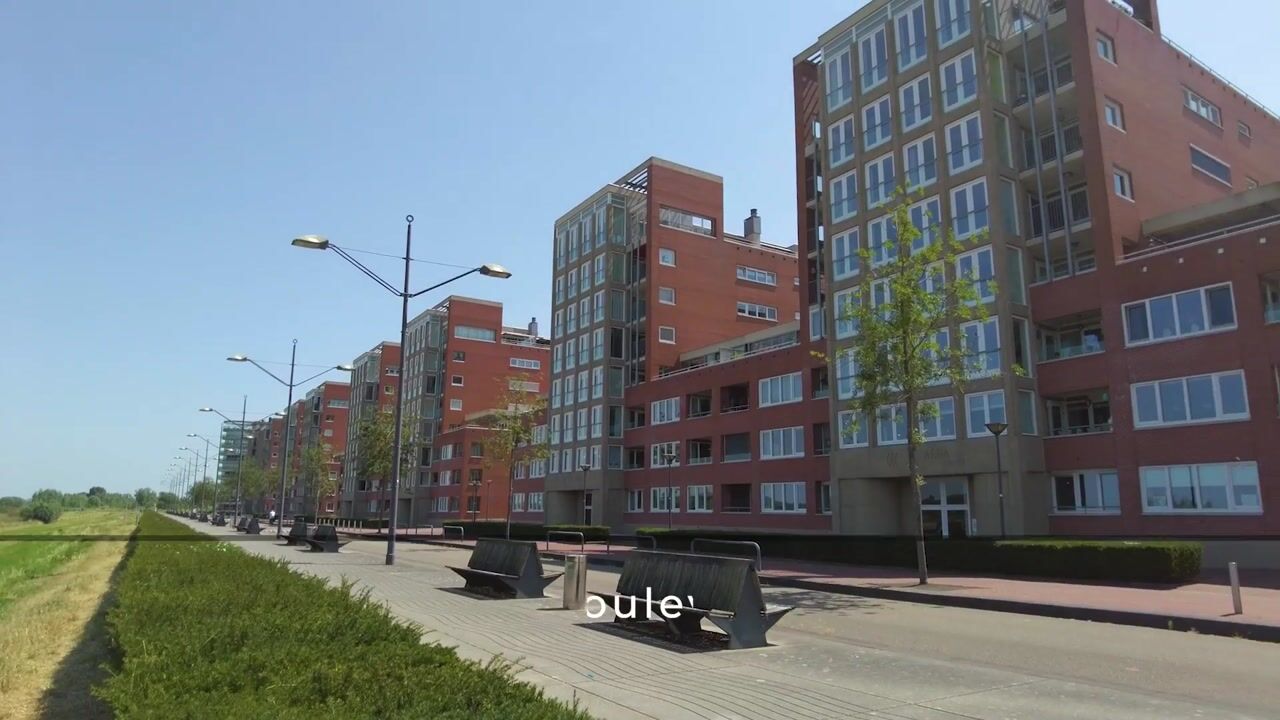 Video van Maasboulevard 21