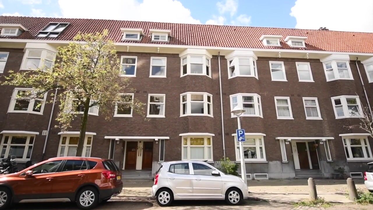 Bekijk video van Warmondstraat 162-1