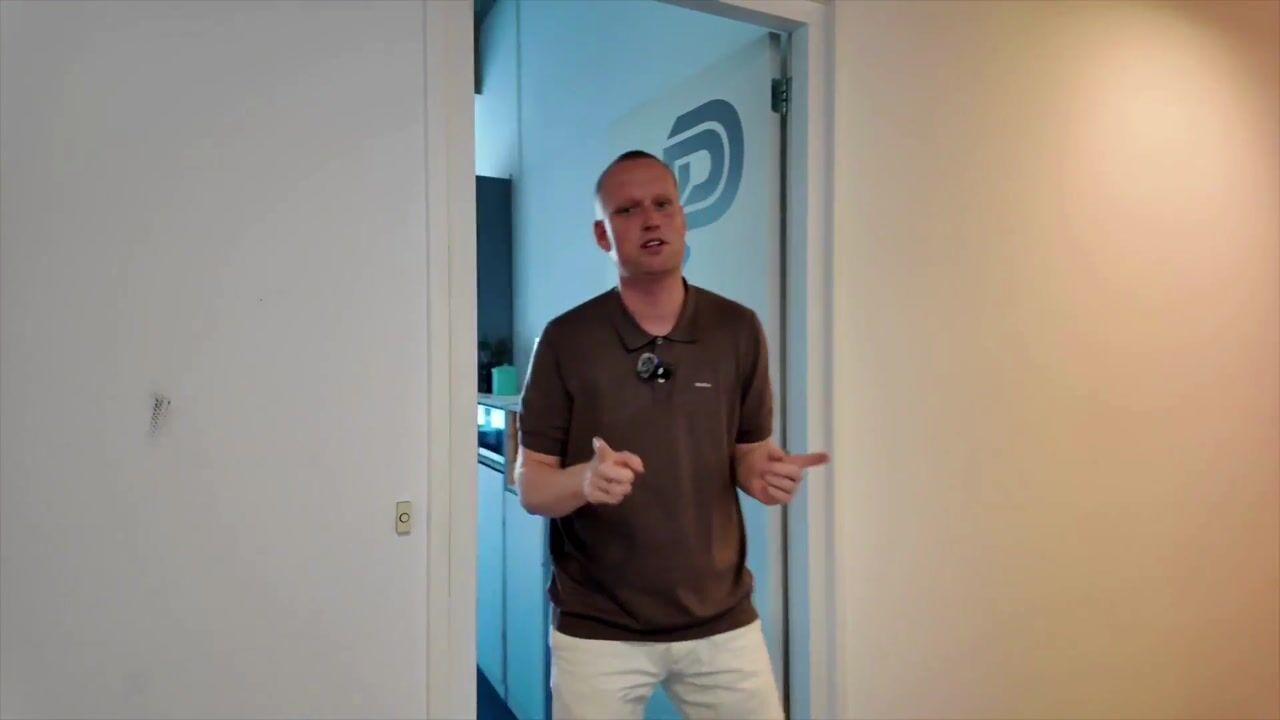 Video van Van Vollenhovenlaan 277-P
