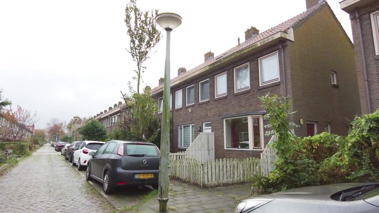 Bekijk video van Vegastraat 127