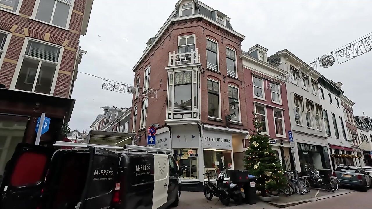 Video van Denneweg 17-D