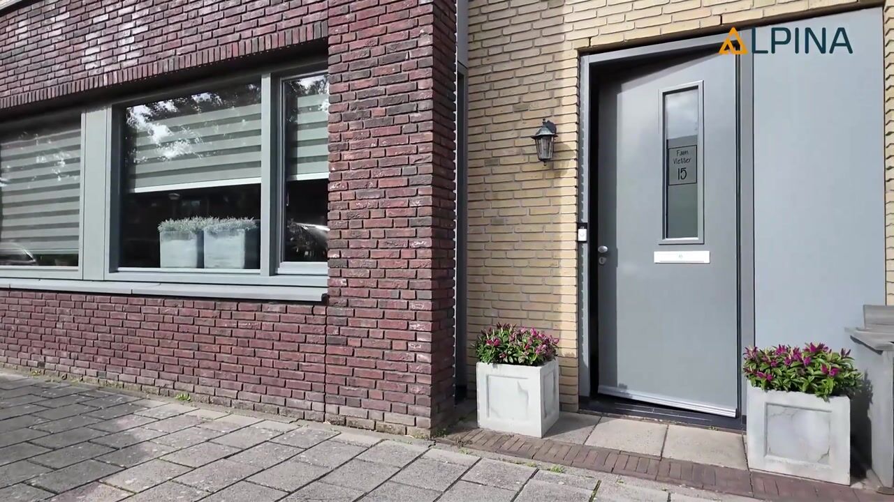 Video van De Waal 15
