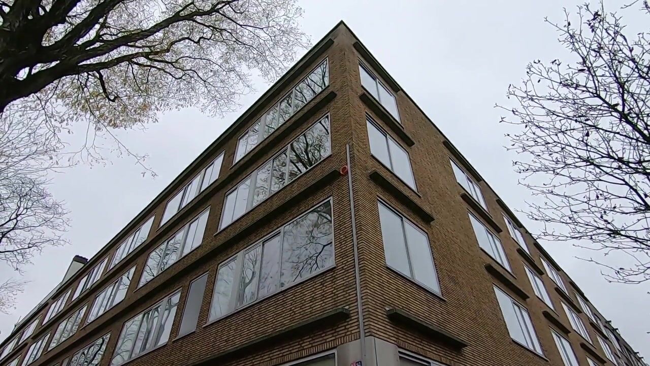 Bekijk video van Nobelstraat 115-B