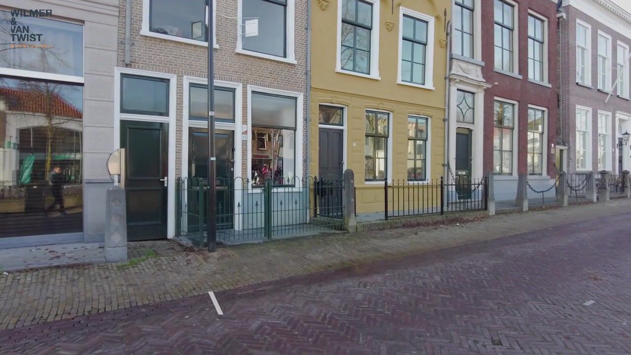 Bekijk video van Westvoorstraat 13