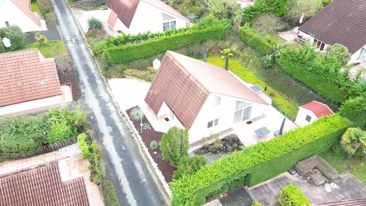 Video van Residence Chateau Cazaleres 134