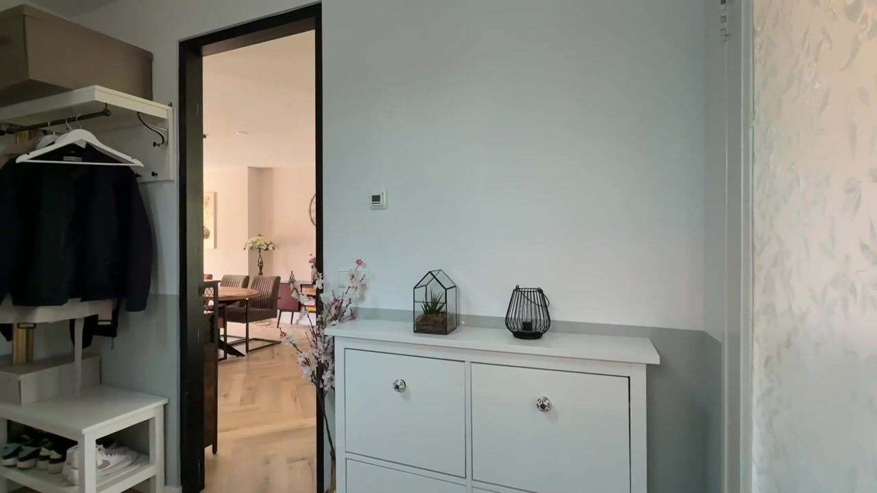 Video of Van Hogendorplaan 11