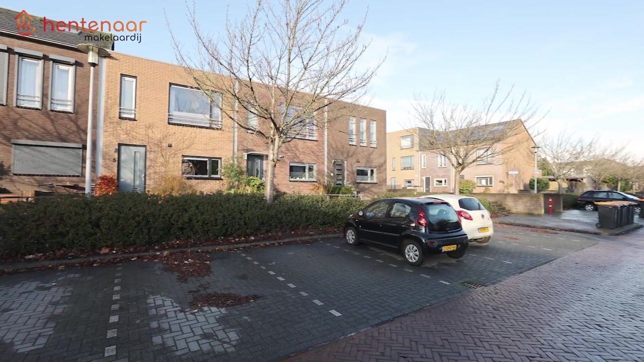 Video of Keizersmantel 5