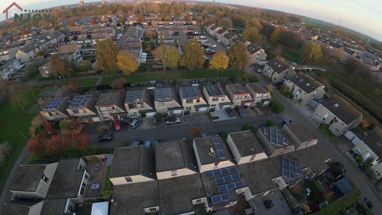 Bekijk video van Lelietje-van-Dalenstraat 11