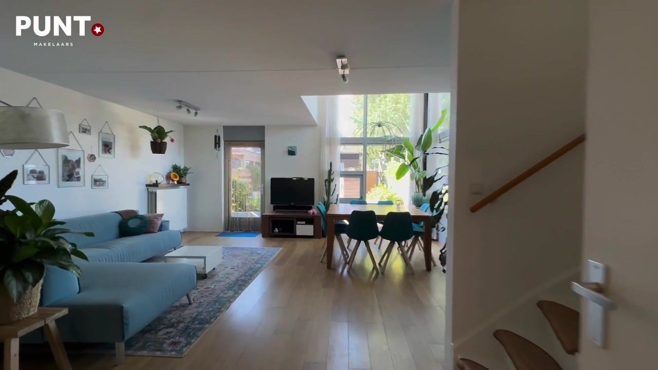 Video van Walter Kollolaan 220