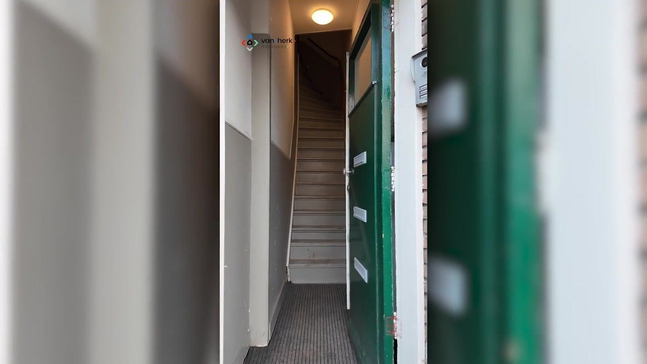 Video van Baan 182-C02