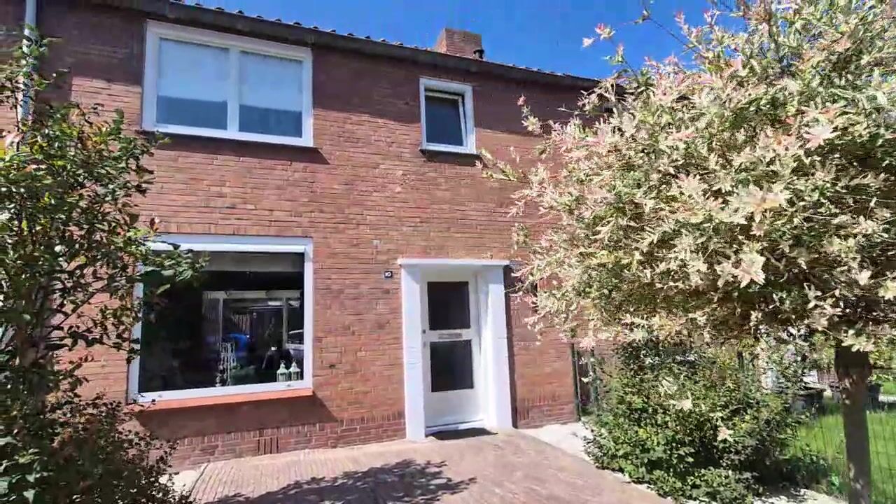 View video of van der Slikkestraat 10