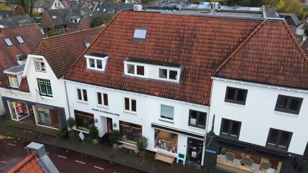 Bekijk video van Naarderstraat 19