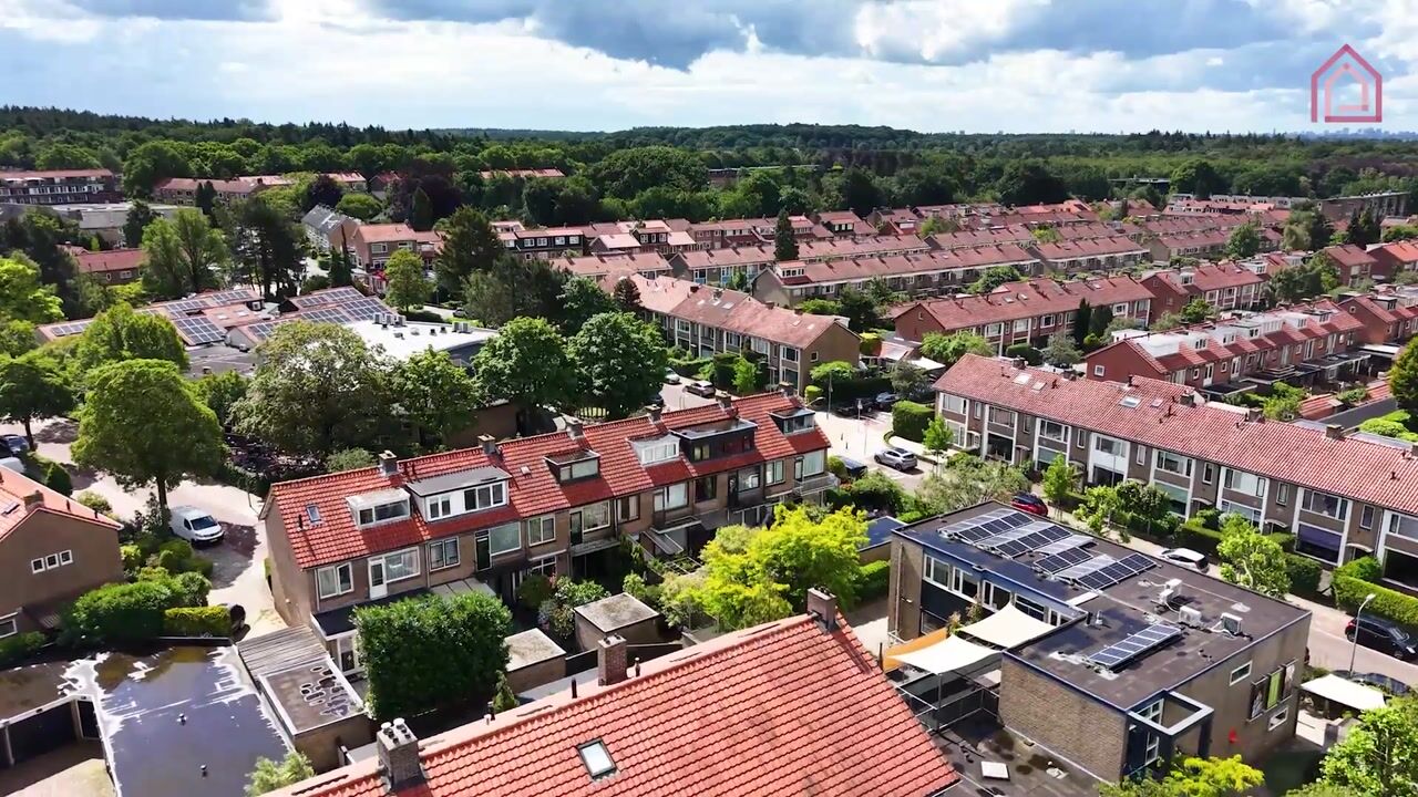 Video van Admiraal de Ruyterlaan 25