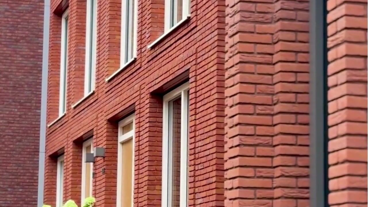 Bekijk video van Cortile