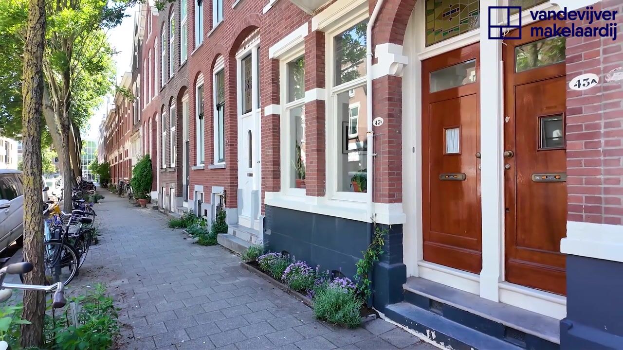 Video van Joost van Geelstraat 43-B