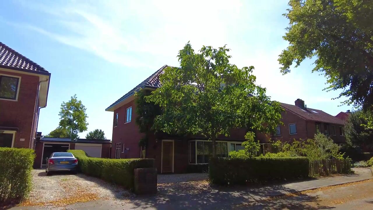 Video van Zwaluwenweg 9