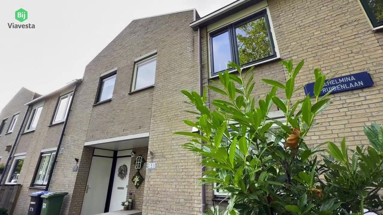 Video of Wilhelmina van Pruisenlaan 133