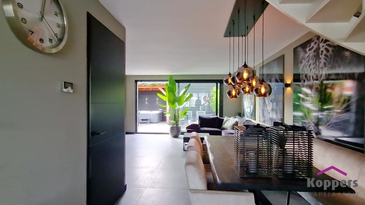 Video van Venneperweg 576