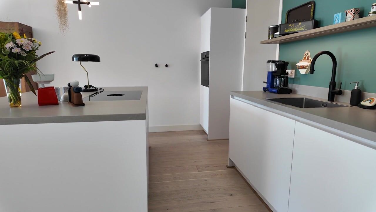 Video van Vuurtorenweg 69