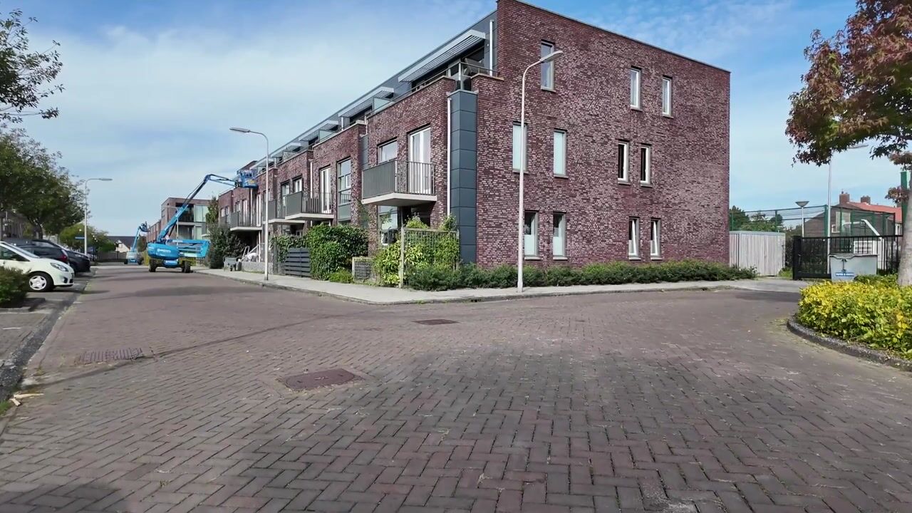Video van Van Poeljestraat 21