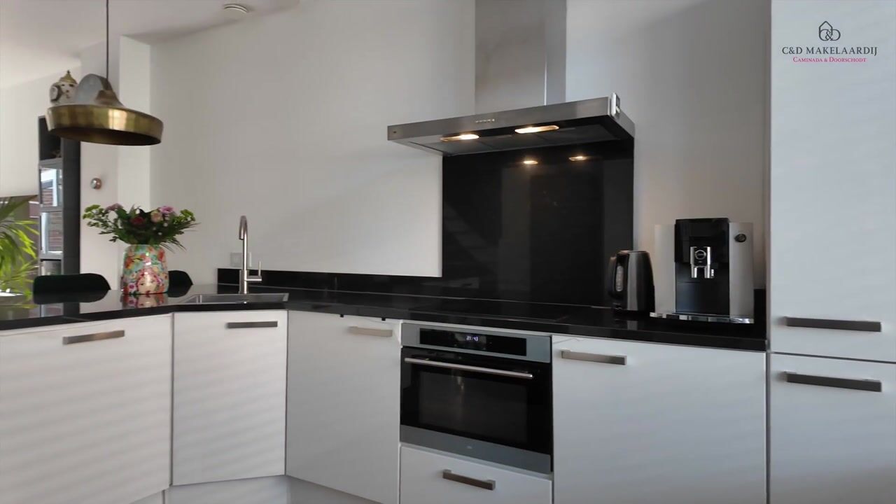 Video van Van Deursenstraat 11