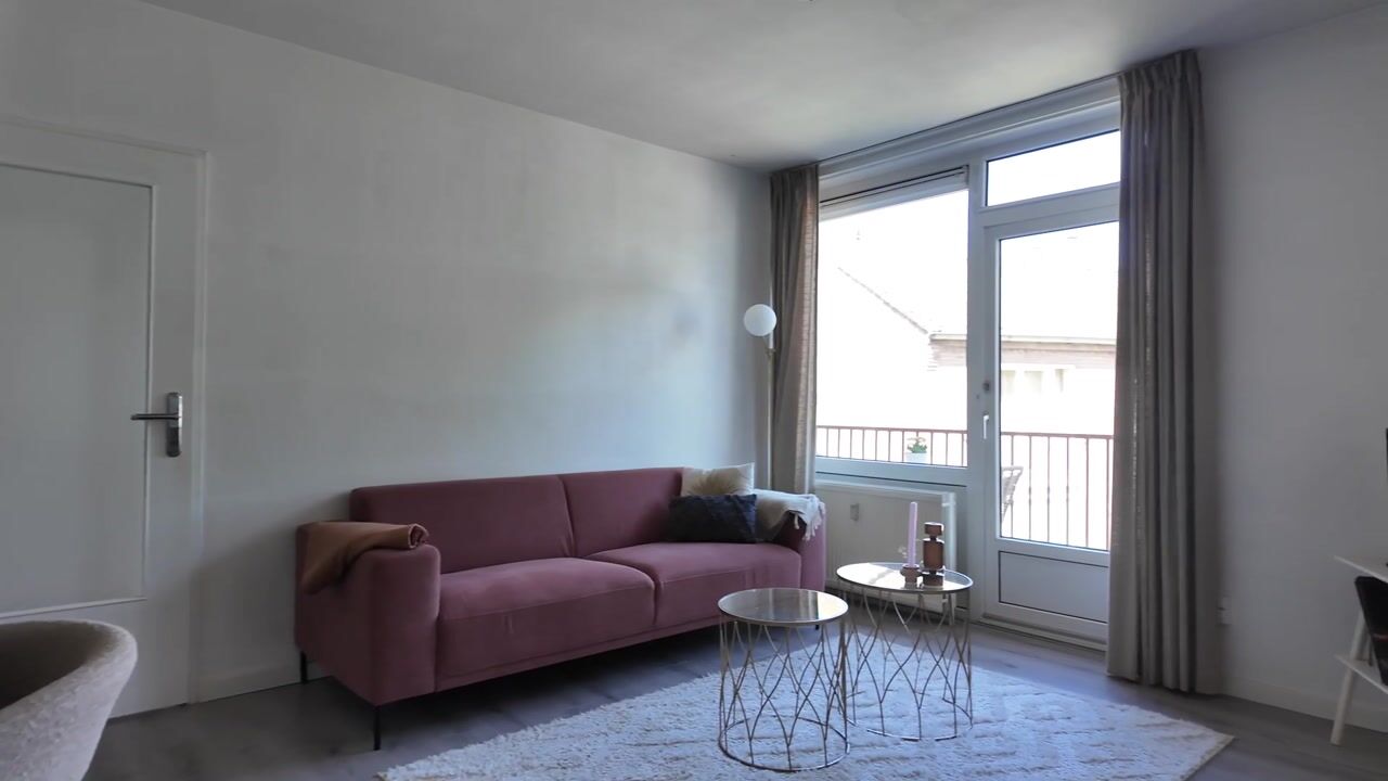 Video van Menno van Coehoornstraat 48-B