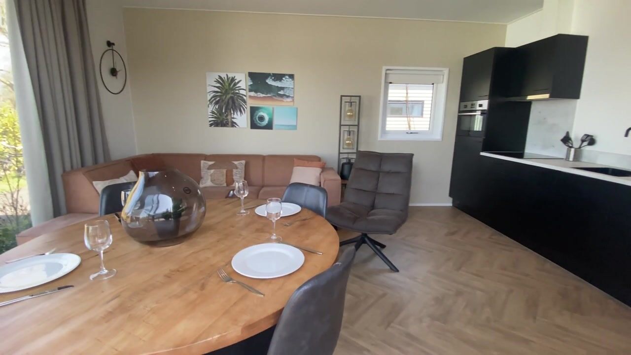 Video of Veneweg 306-110