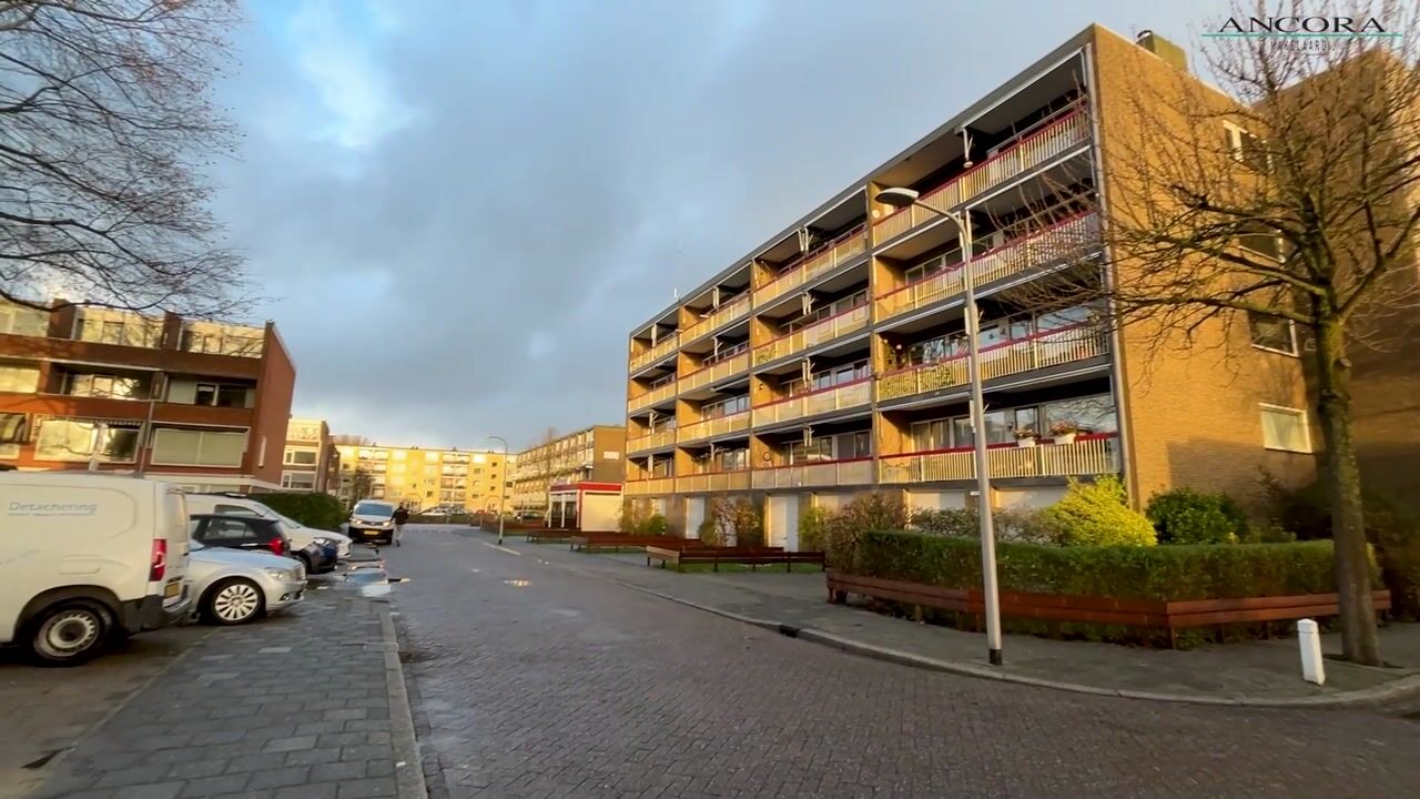 Bekijk video van Troelstrastraat 77