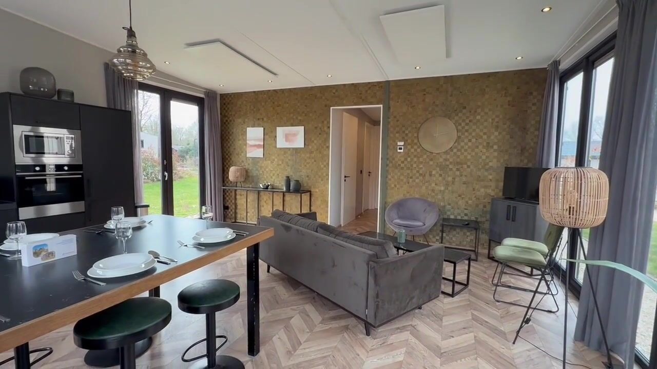 Video of van Haestrechtstraat 24-256
