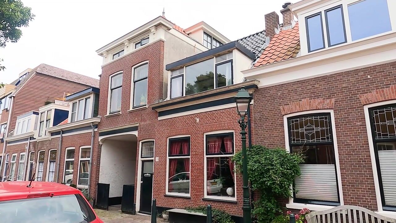 Bekijk video van Zeilstraat 36