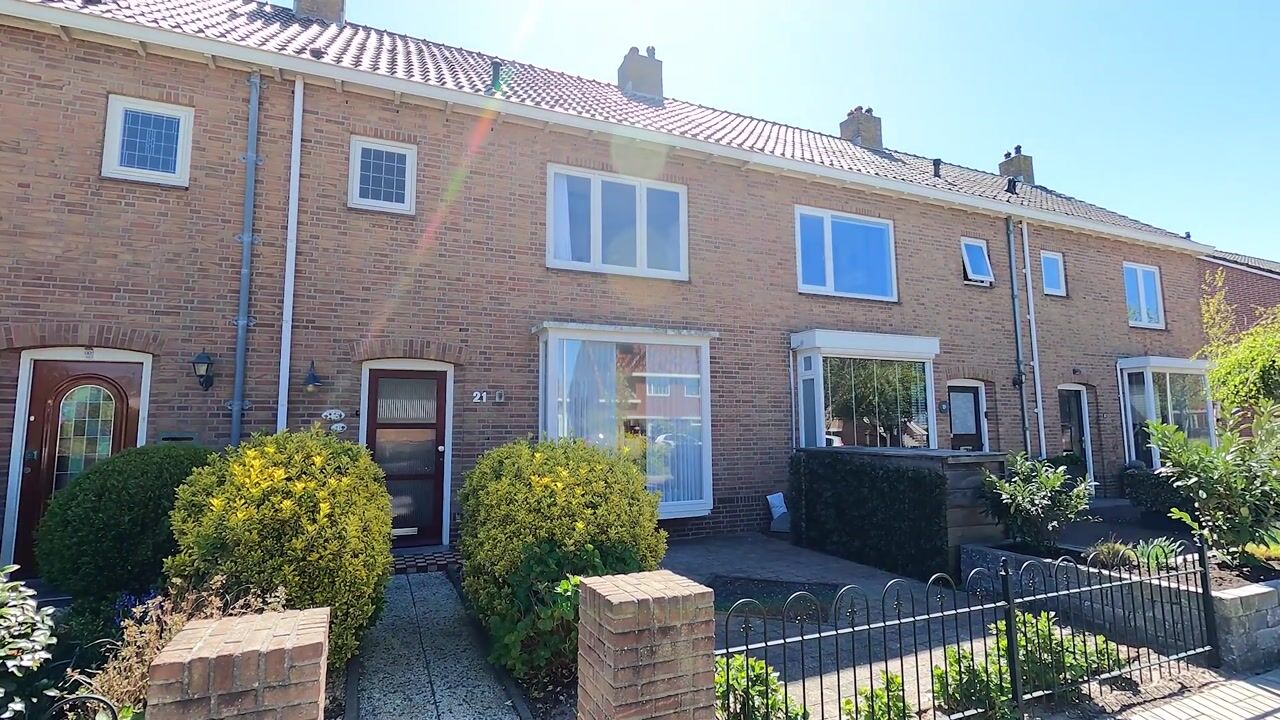 Video van Burgemeester Kampschöerstraat 21
