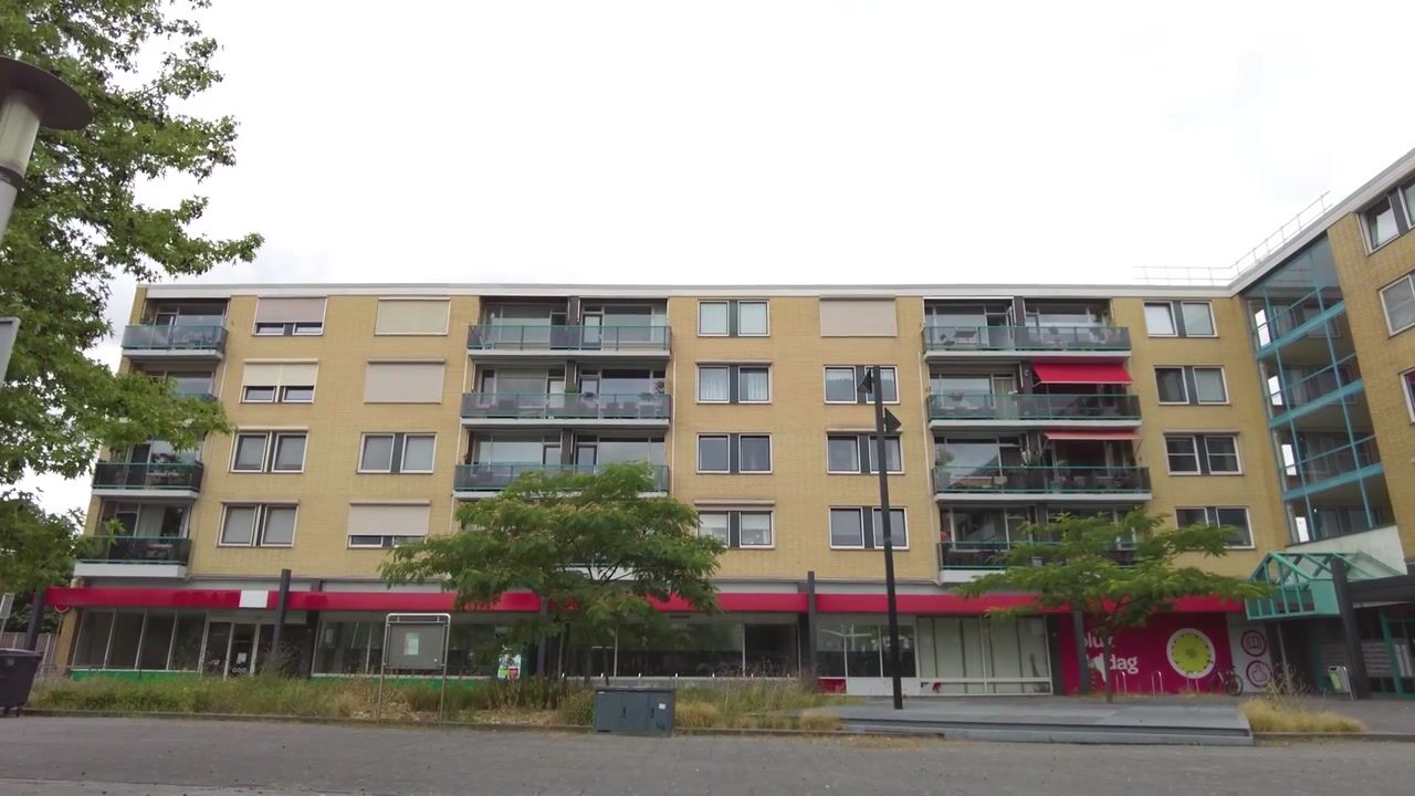 Video van Europaplein 72