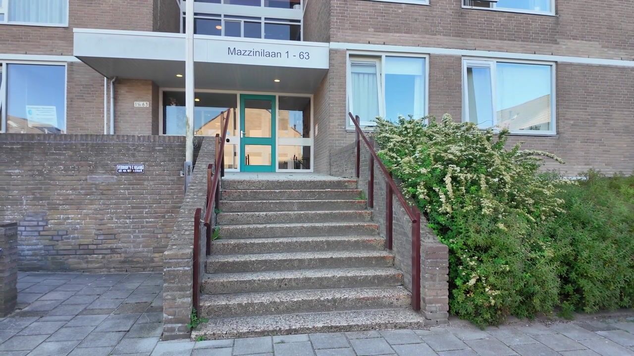 Video van Mazzinilaan 3