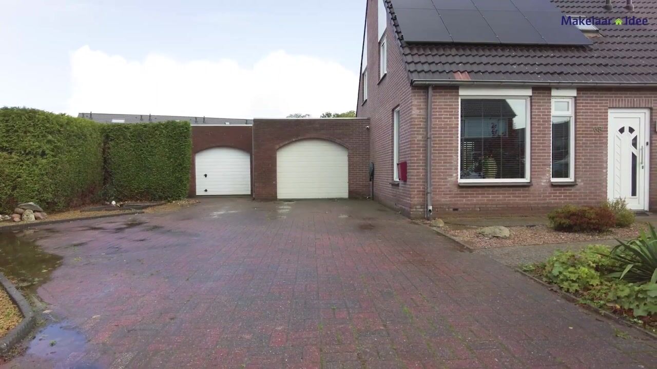 Video of Burgemeester van Weringstraat 68